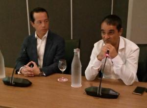 Presiden Angel Martín Peccis, Embajador de España en Cuba, y Alejandro Barrios Álavrez, director de Iberostar Cuba, conferencia de prensa sobre el V Taller Culinario CUBASABE 2024