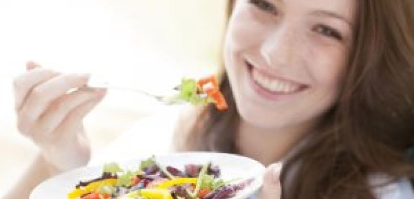 Cinco trucos para comer sano en un restaurante