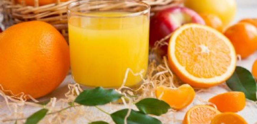 El zumo de frutas es compatible con la salud dental