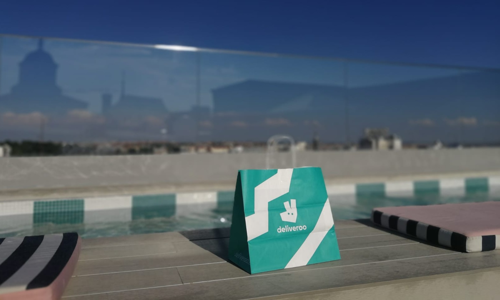 Deliveroo-servicio-de-entrega