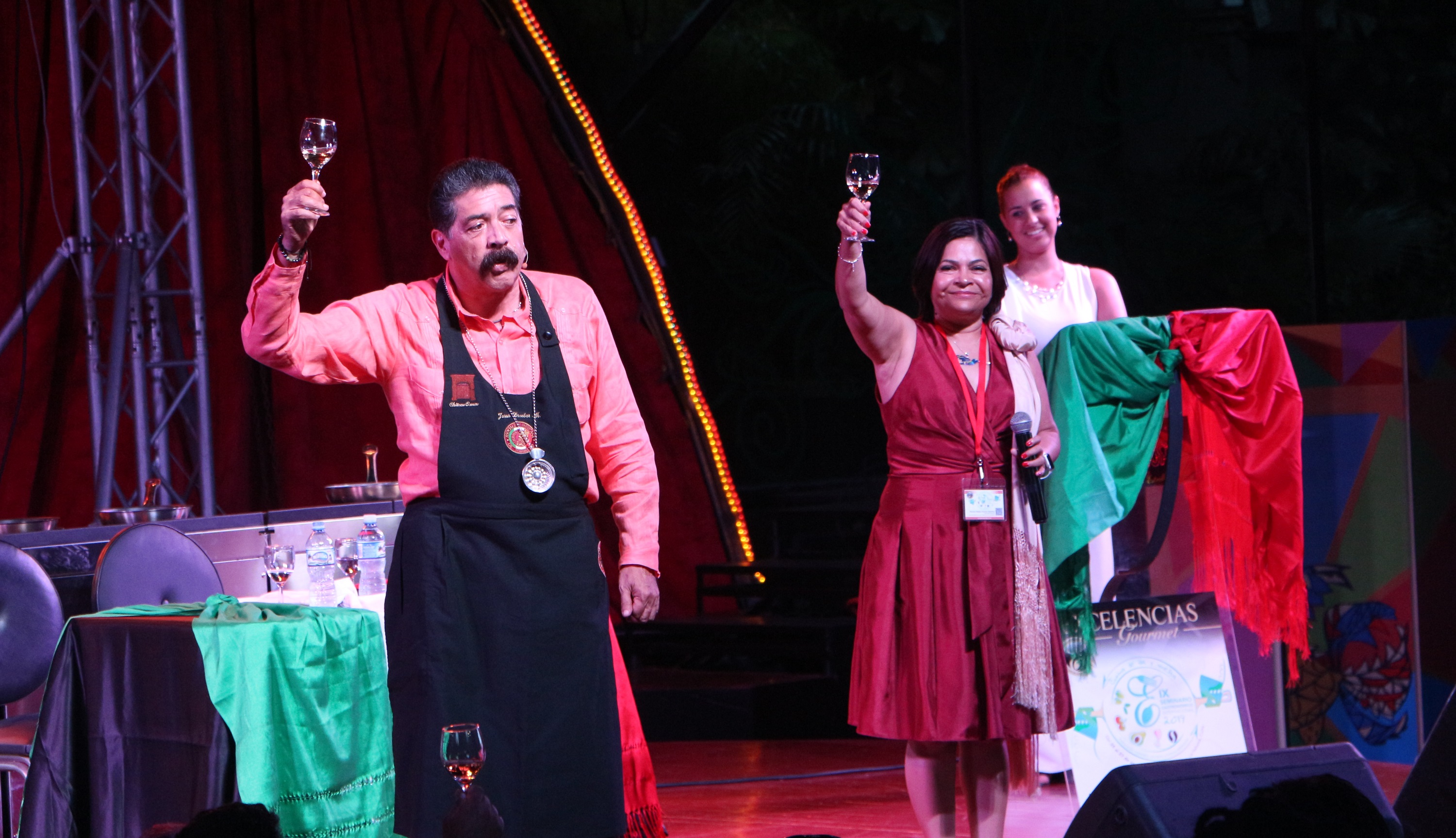 Seminario Gastronómico Internacional Excelencias Gourmet-Chocolate-con-tequila