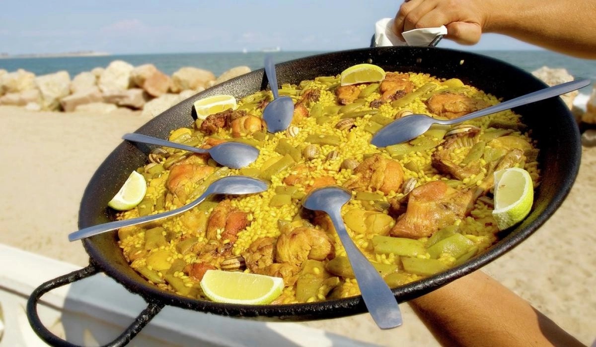 gastronomía valenciana-paella