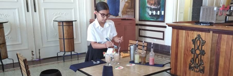 competencia de coctelería 