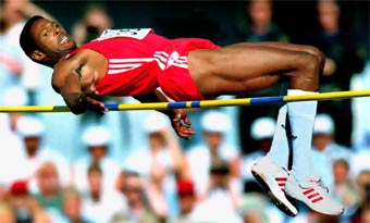 Javier Sotomayor considerado el mejor de la historia en salto de altura