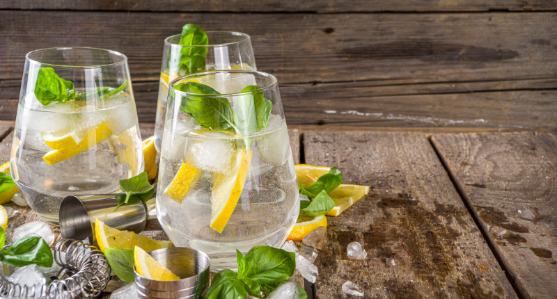 Limoncello Spritz