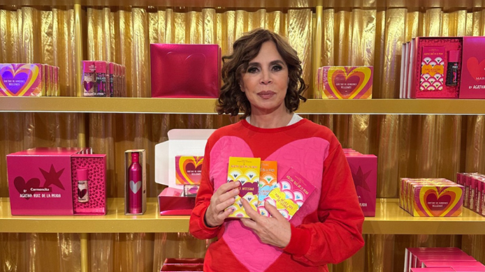 Agatha Ruiz de laAgatha Ruiz de la Prada presenta su nueva colección con Marcos Tonda y Carmencita