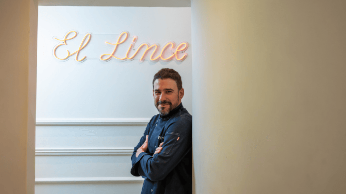 El Lince, Javi Estévez