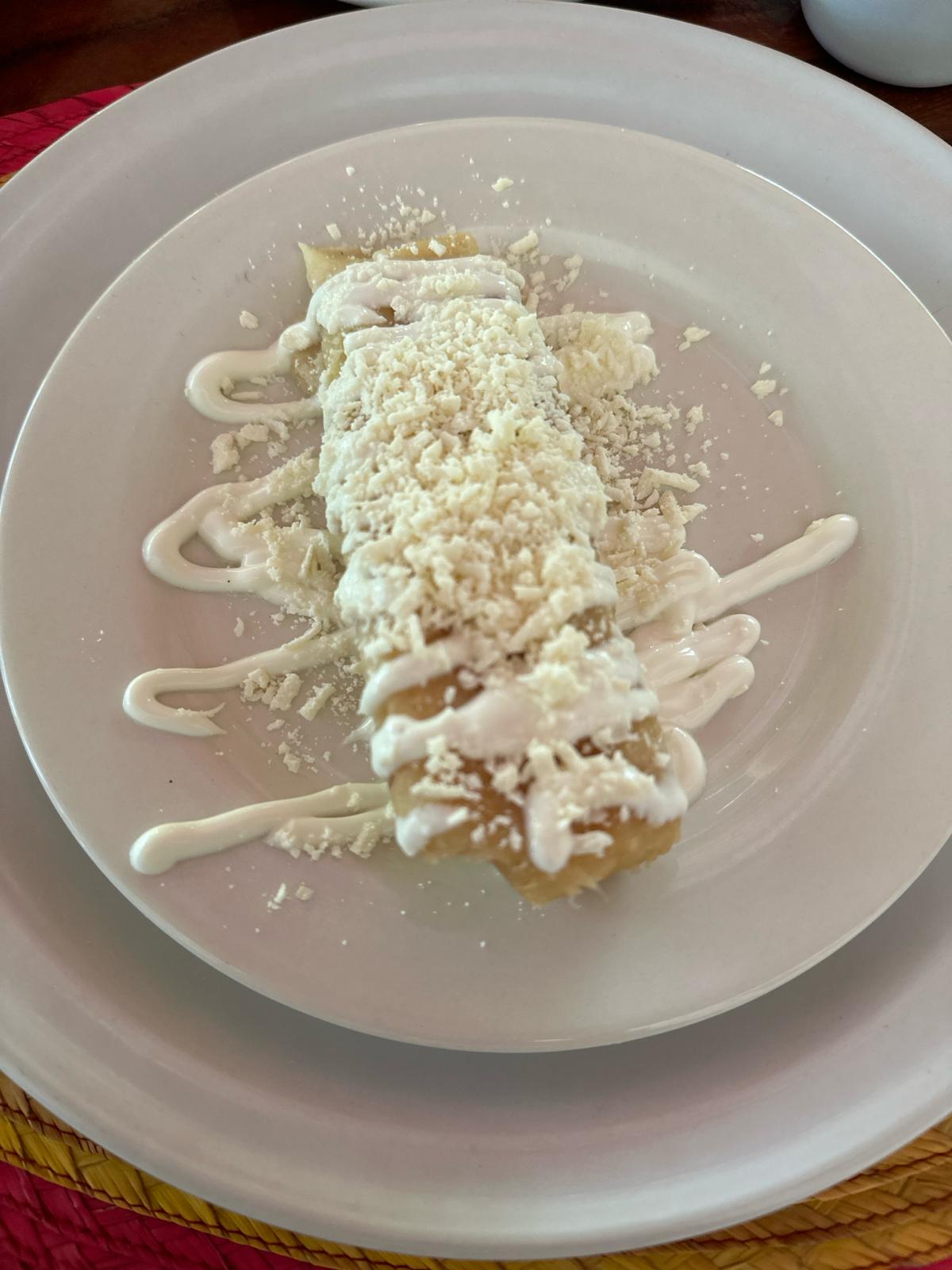 Tamal d elote con crema y queso típico de Ziguatanejo itxtapa