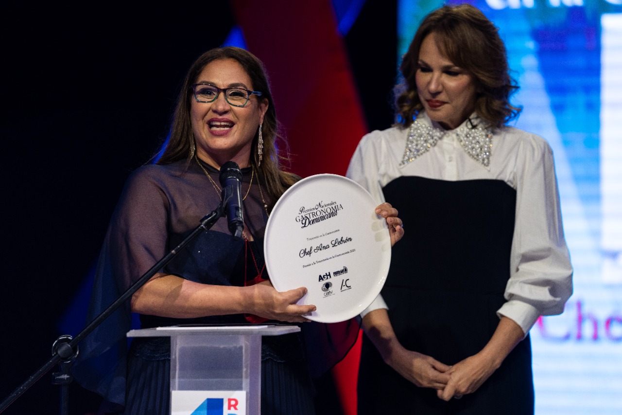 Premios Nacionales a la Gastronomía Dominicana-Chef-Ana-Lebrón