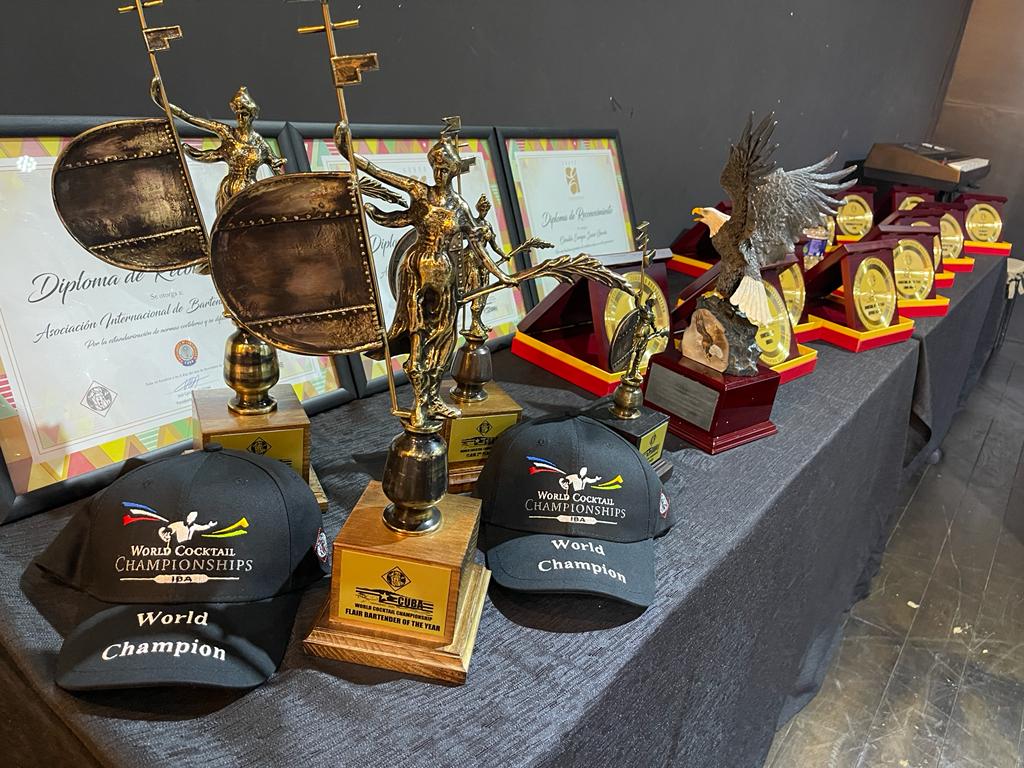 premios y trofeos del WCC 2022