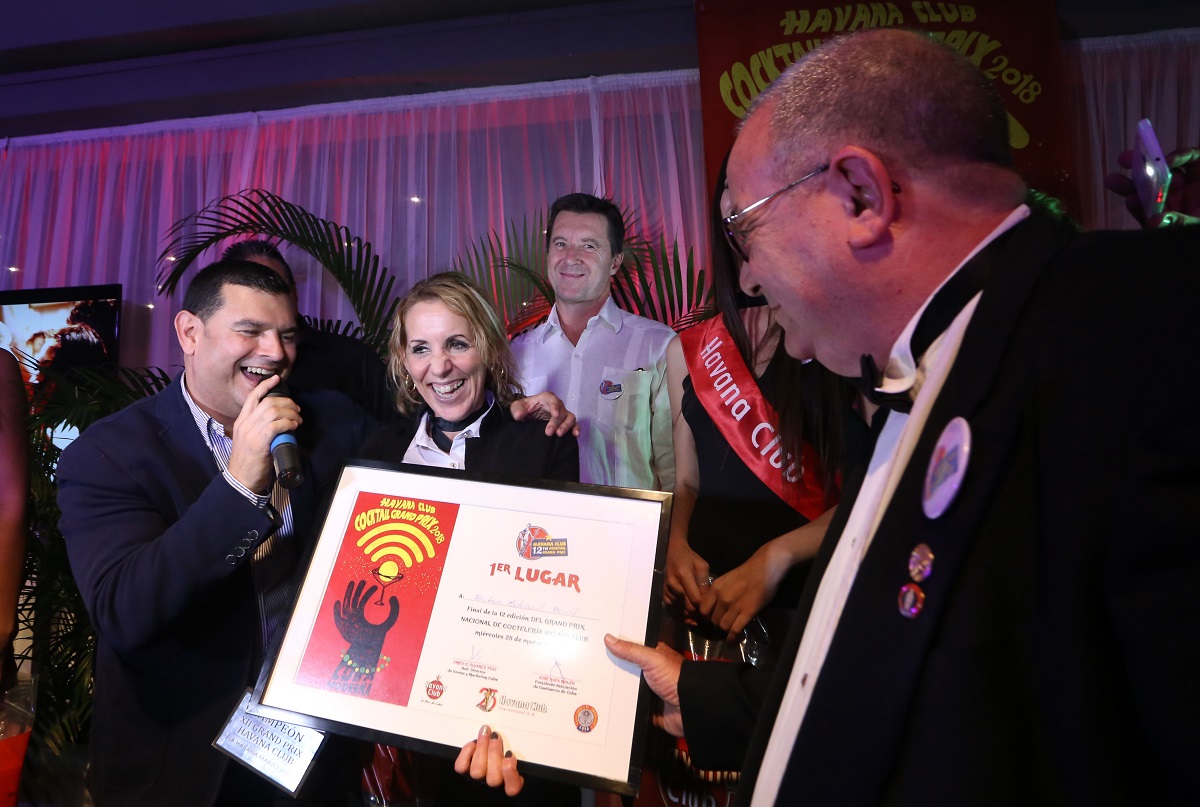 Gran Prix Internacional de Cocteleria Havana Club-Barbara-Betancourt-ganadora-Cuba