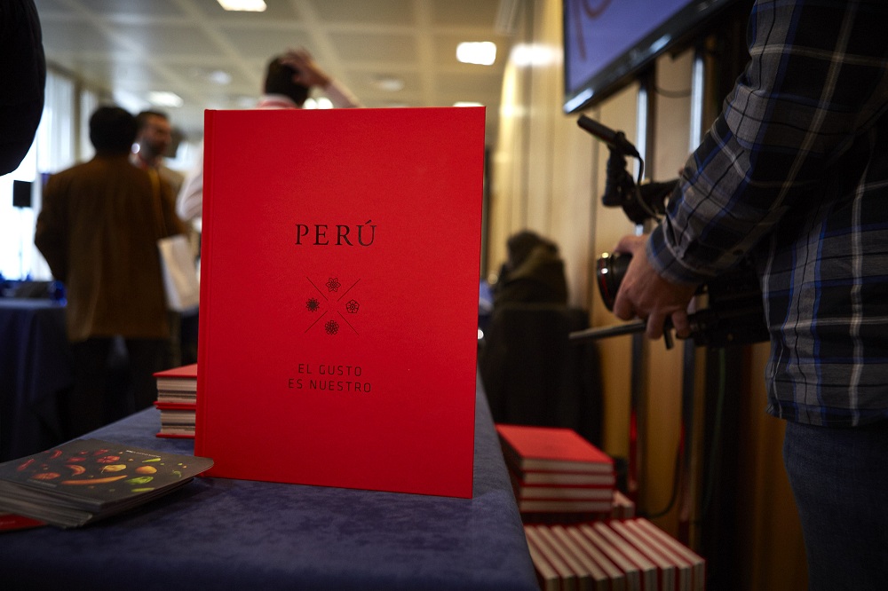 Peru el gusto es nuestro-libro-presentacion
