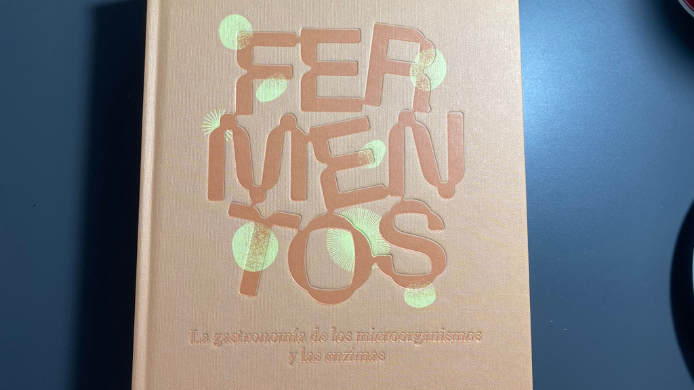 libro "Fermentos", una obra de la escuela Basque Culinary Center