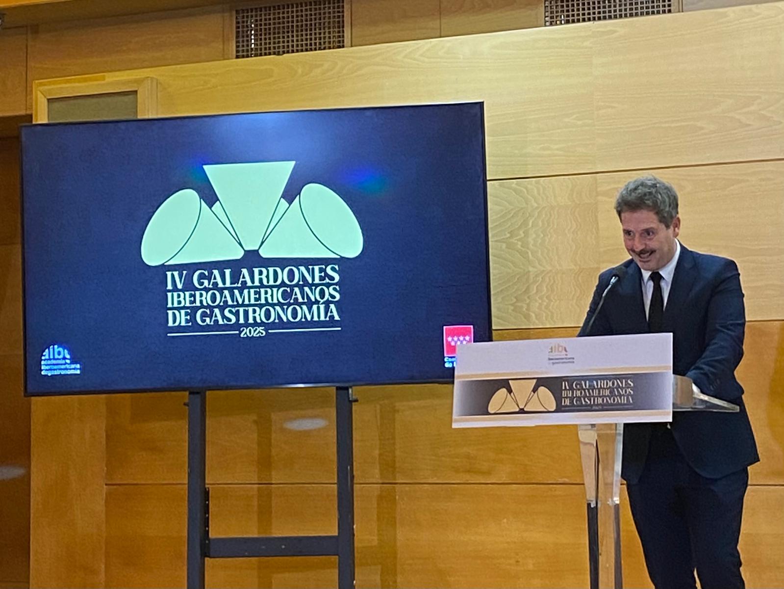 Mariano de Paco durante su discurso