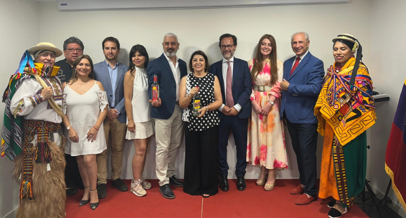 presentación de Cristal y Trópico de Ecuador en Madrid