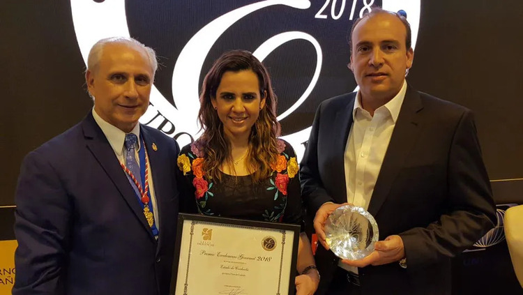 Sr. José Carlos de Santiago Lic. MARÍA GUADALUPE OYERVIDES  e Ing. DAVID MENDEL CORDERO 