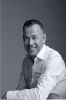 KLM colabora con el renombrado Chef Richard van Oostenbrugge