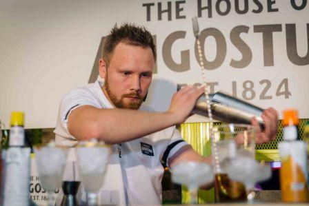 Angostura elige al mejor bartender de Europa