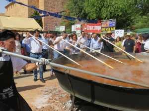 El Pisto más grande del mundo se ha presentado en Infantes (Ciudad Real)