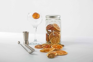 Toque presenta la primera colección de cítricos deshidratados para coctelería