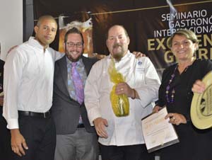 Excelencias Gourmet reconoce a su Mejor Dependiente Gastronómico