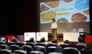 García Tejerina: La Dieta Mediterránea es un estilo de vida que aúna alimentación sana, ejercicio físico y las relaciones en torno a una mesa