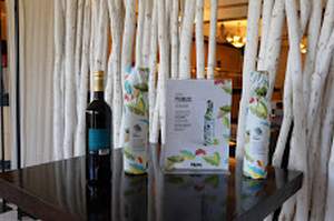 Sallés Hotel Aeroport Girona ofrece un vino solidario en favor de la fundación Mona