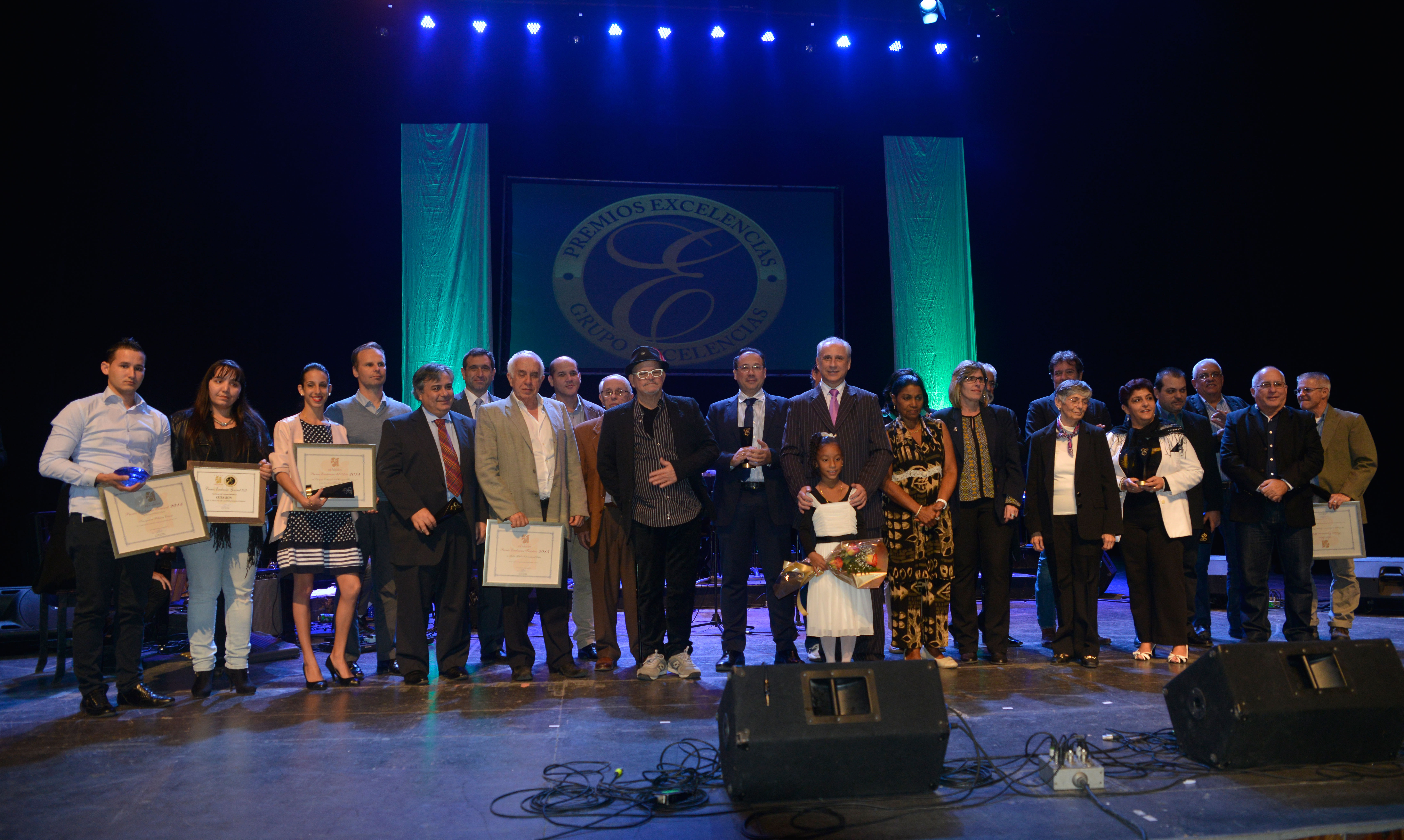 Grupo Excelencias entrega a importantes personalidades e instituciones los Premios Excelencias Cuba 2015