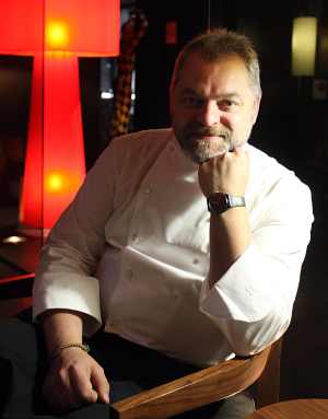 Xavier Pellicer y Arnaud Echalier dirigirán el showcooking-degustación “Últimas tendencias: alta cocina saludable y el vino. De Barcelona a Macao” en VINORUM Think, Alimentaria