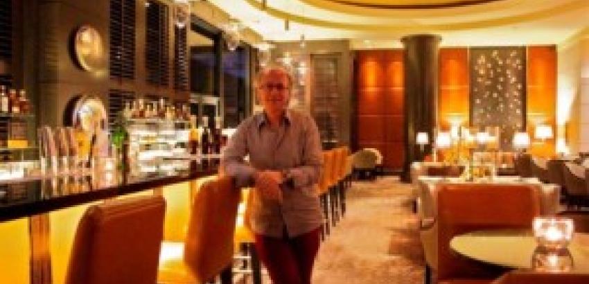 Javier de las Muelas abre el One-Ninety Bar & Terraza en el Four Seasons de Singapur